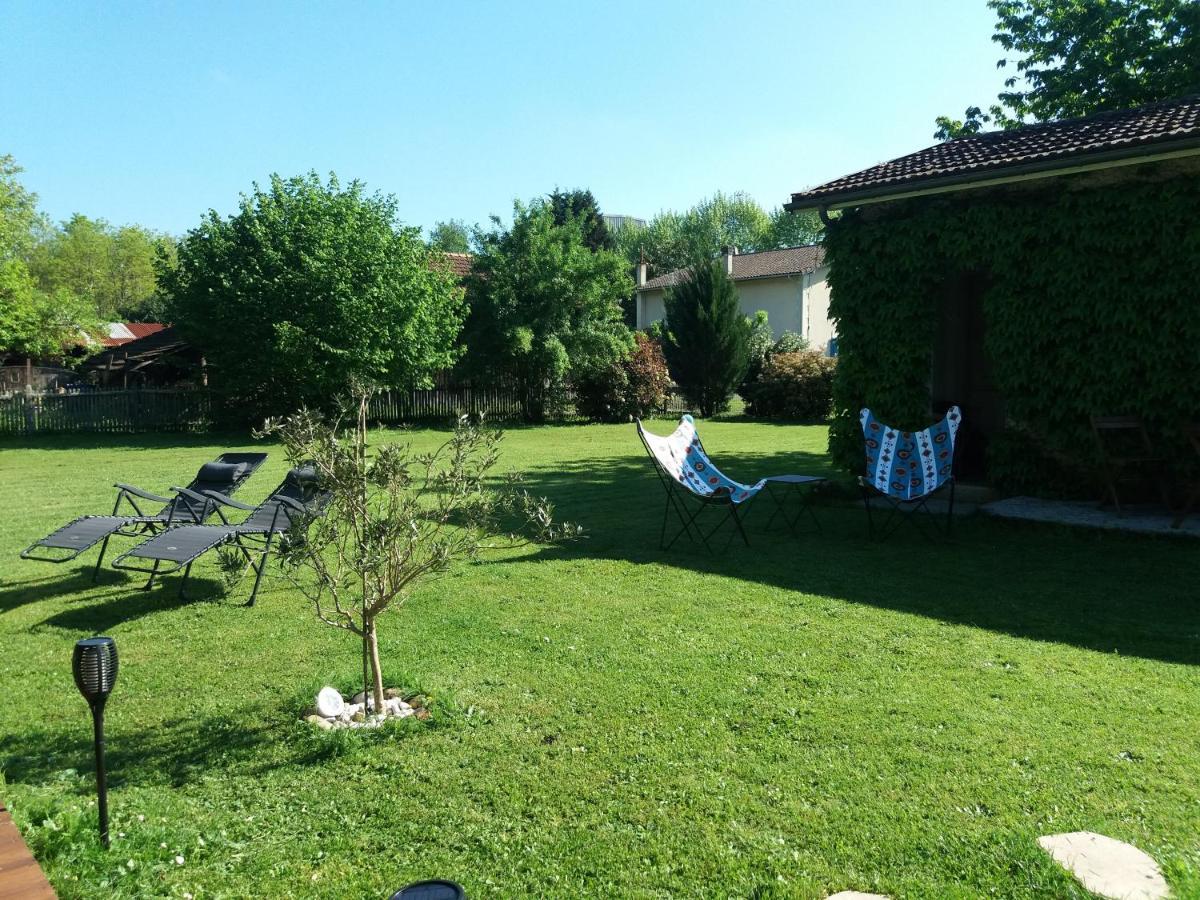 Les Eygletieres Acomodação com café da manhã Bourriot-Bergonce Exterior foto